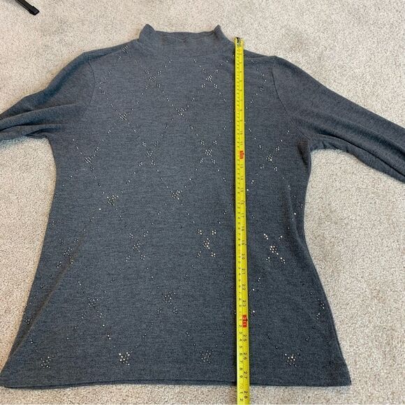 GRAY embellished long sleeve turtleneck Sz L - Picture 7 of 9